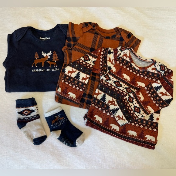 The Children's Place Other - Bundles Baby Place | Fall Long Sleeved Bodysuit & Sock Set | 12-18 months